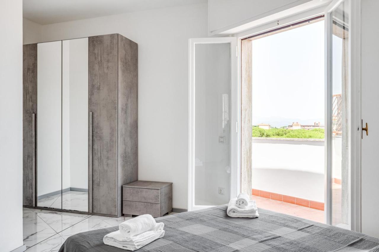 Modern Attics With Balconies And Panoramic View Apartment Pisa Luaran gambar